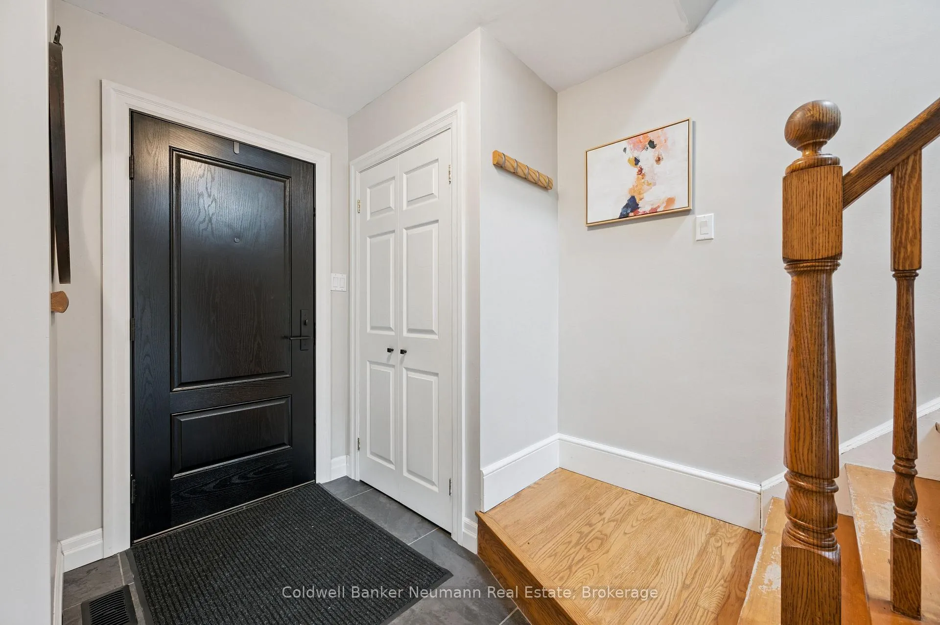 Photo 5 of 64 Forest Street, Guelph, Dovercliffe Park/Old University — HOMEH