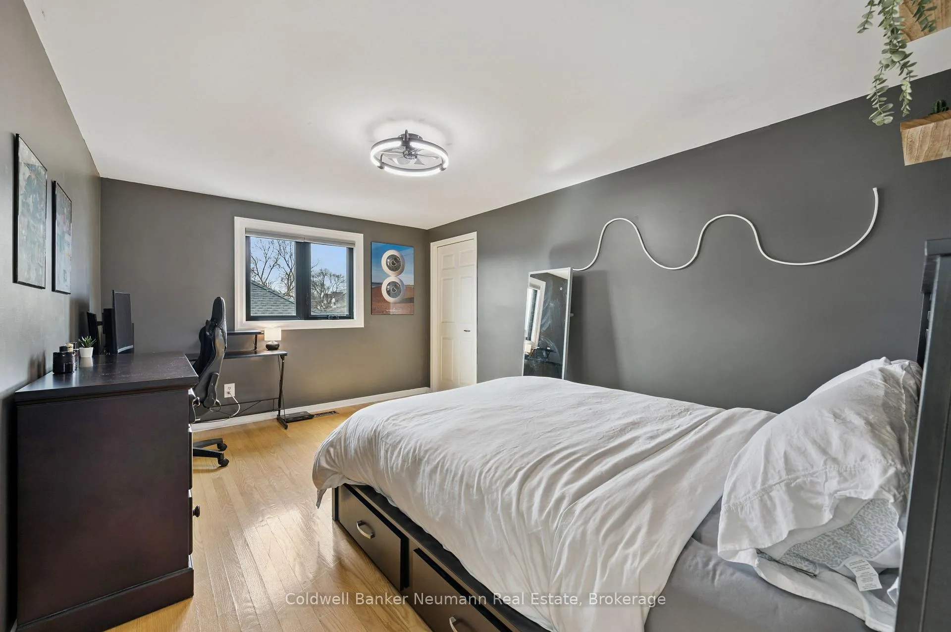 Photo 19 of 64 Forest Street, Guelph, Dovercliffe Park/Old University — HOMEH