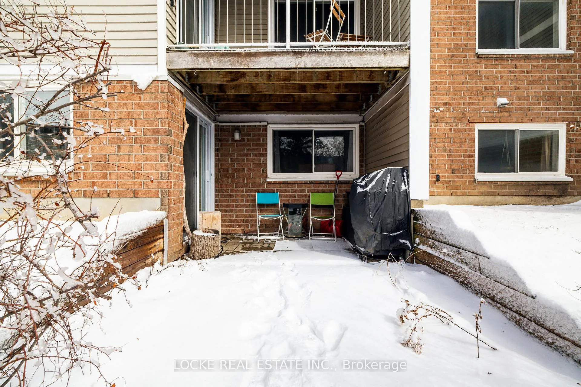 Photo 16 of Unit 105, 250 Brittany Drive, Ottawa, Viscount Alexander Park — HOMEH