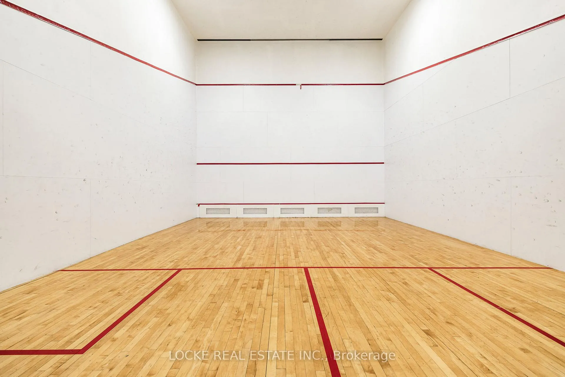 Photo 23 of Unit 105, 250 Brittany Drive, Ottawa, Viscount Alexander Park — HOMEH