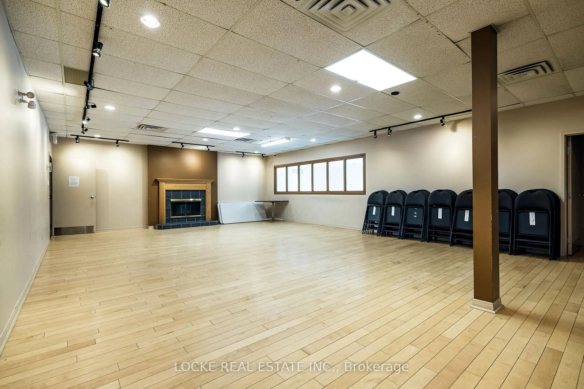 Photo 28 of Unit 105, 250 Brittany Drive, Ottawa, Viscount Alexander Park — HOMEH