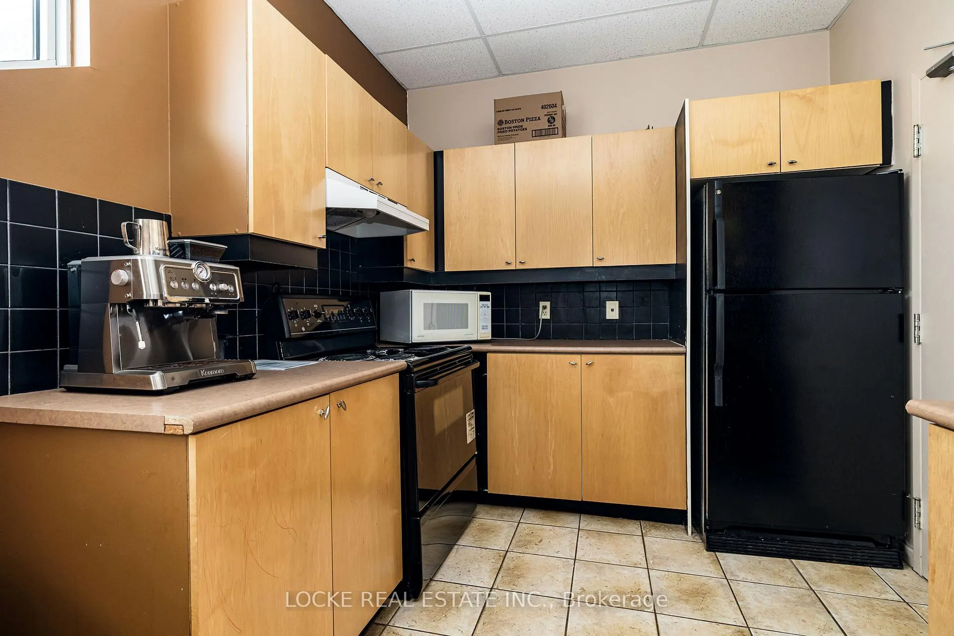 Photo 30 of Unit 105, 250 Brittany Drive, Ottawa, Viscount Alexander Park — HOMEH