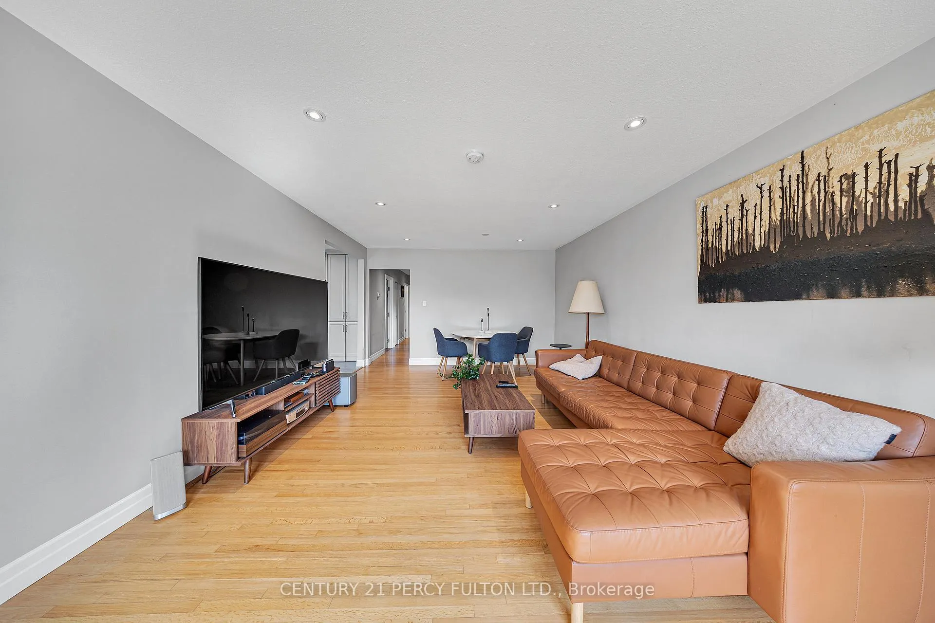 Photo 15 of 893 Douglas Avenue, Pickering, Bay Ridges — HOMEH