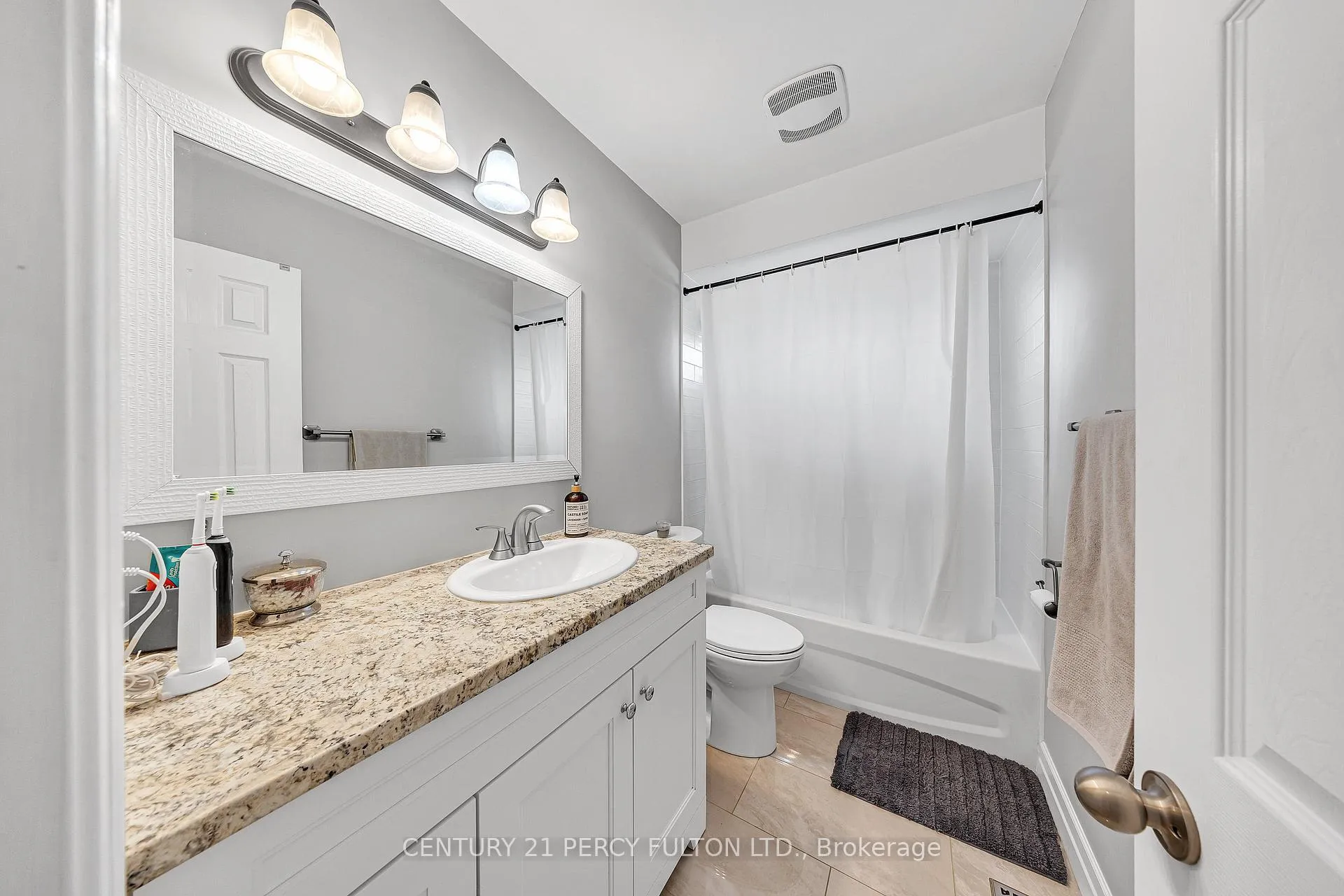 Photo 25 of 893 Douglas Avenue, Pickering, Bay Ridges — HOMEH