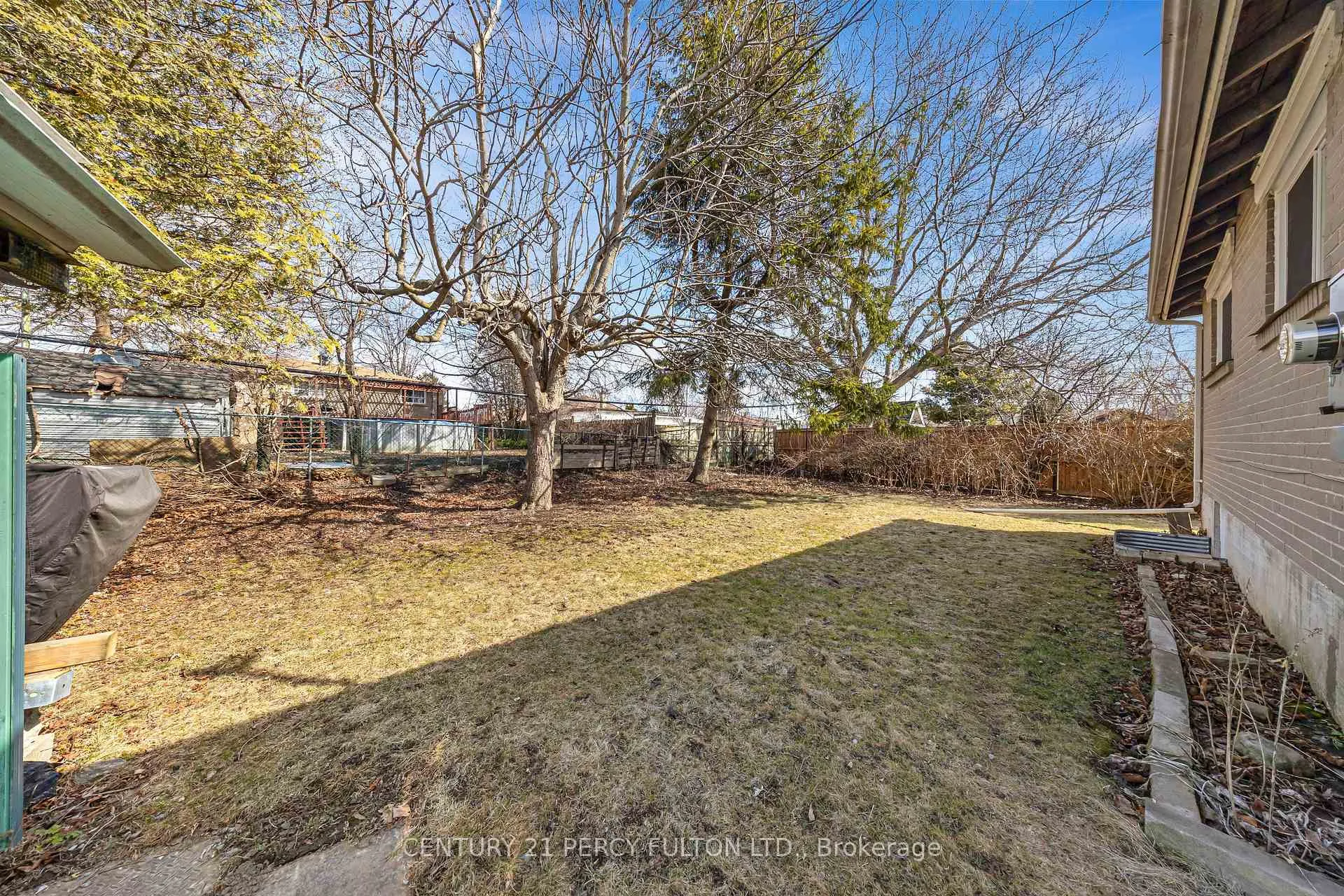 Photo 36 of 893 Douglas Avenue, Pickering, Bay Ridges — HOMEH