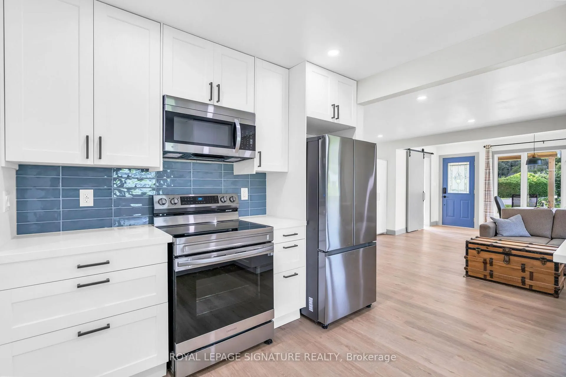 Photo 9 of 117 Maple Avenue, Georgina, Sutton & Jackson's Point — HOMEH