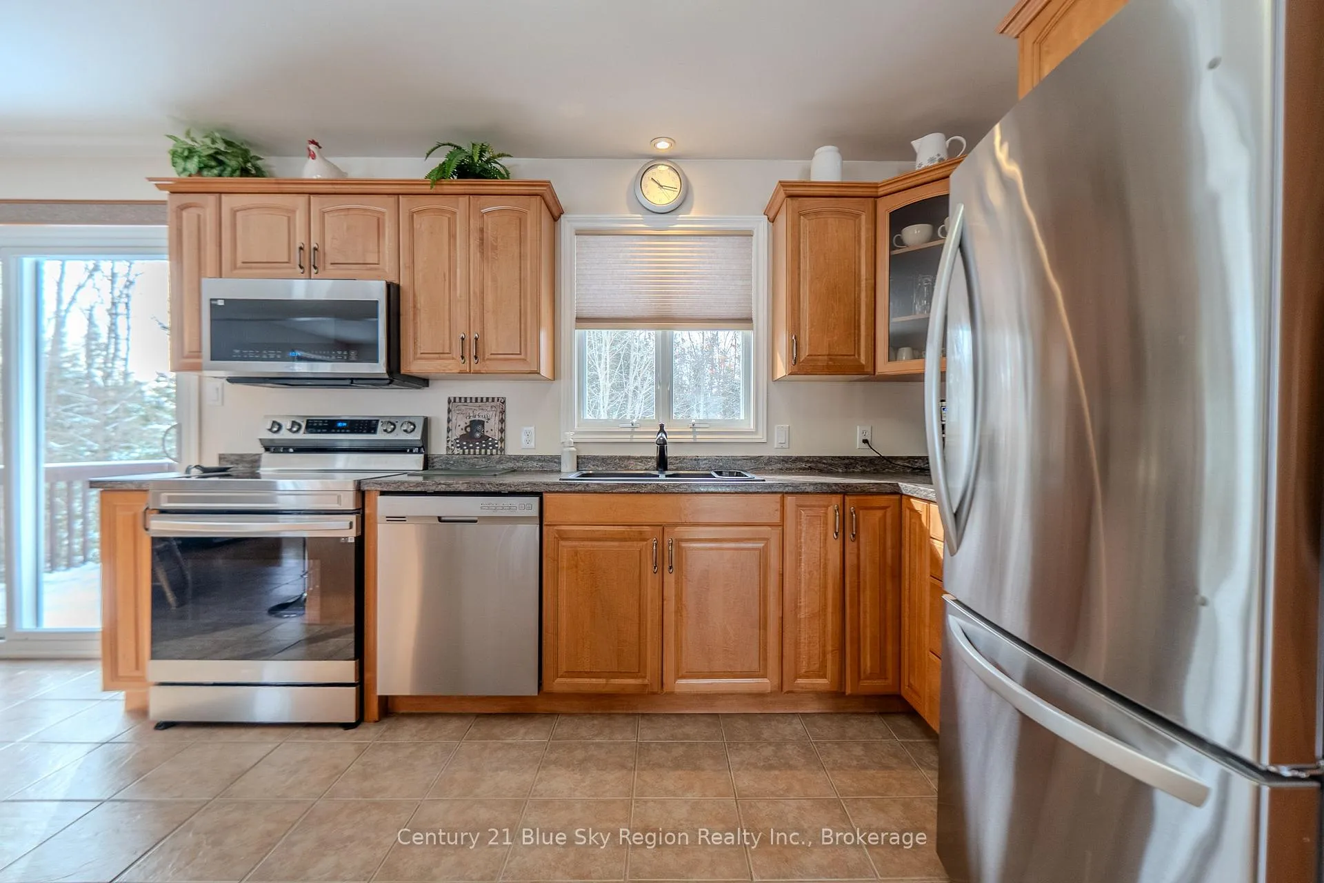 Photo 4 of 165 Carmichael Drive, North Bay, Airport — HOMEH