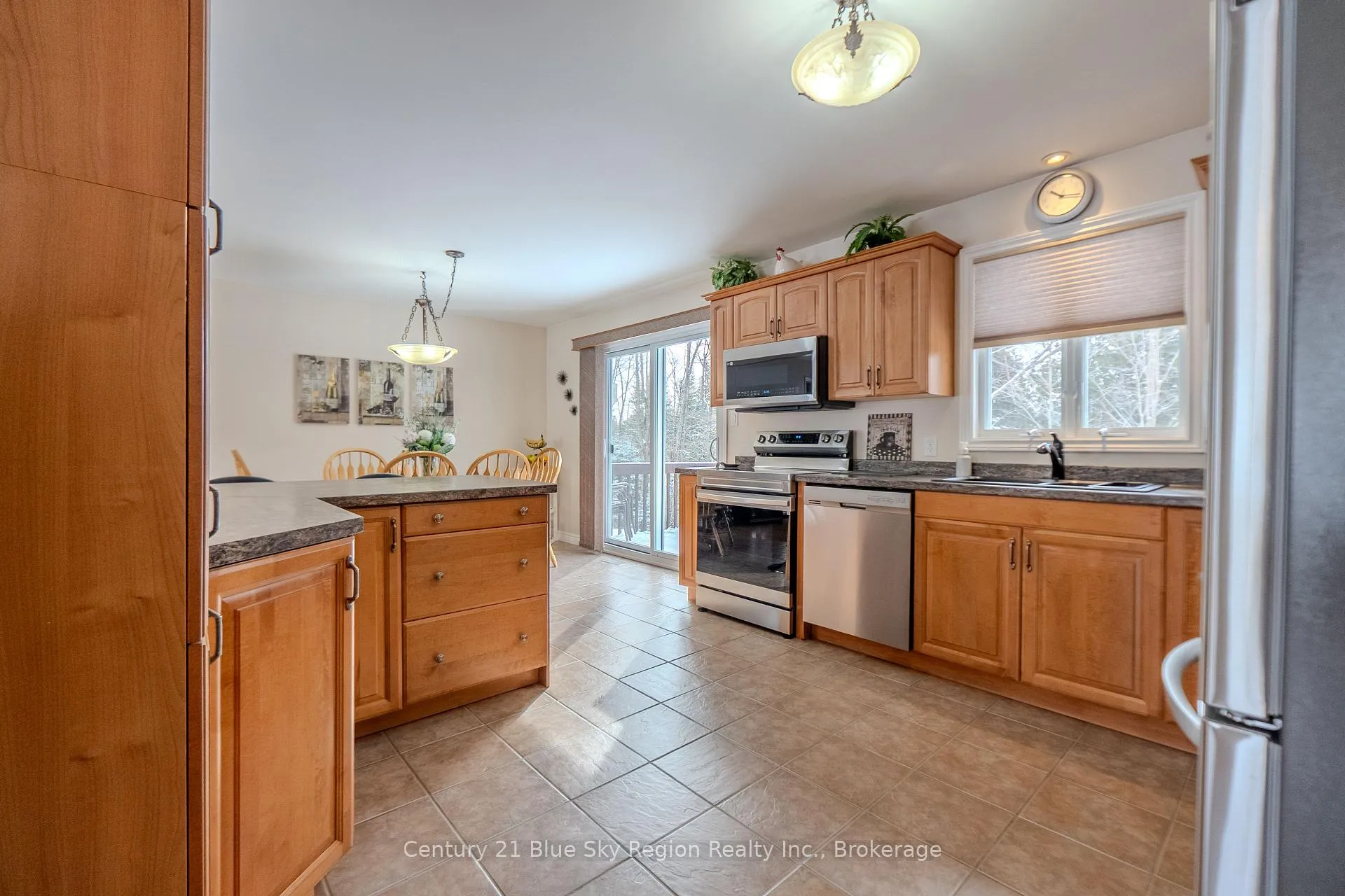 Photo 5 of 165 Carmichael Drive, North Bay, Airport — HOMEH