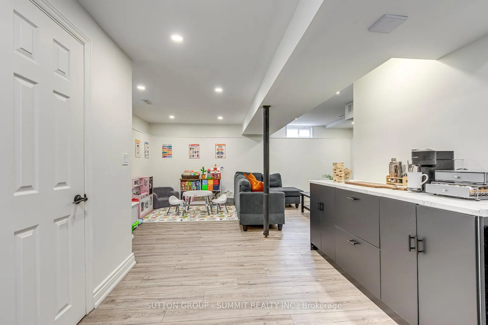 Photo 25 of 46 Frazer Road, Ajax, South West — HOMEH