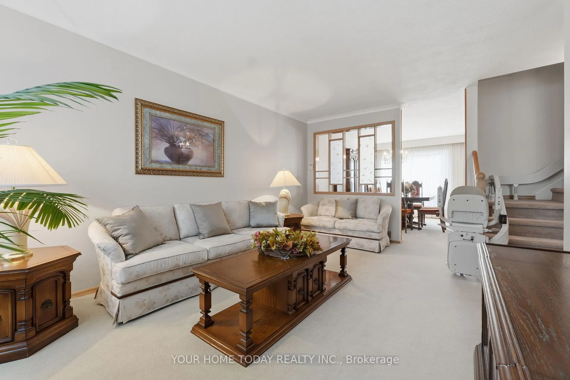 Photo 9 of 58 Dunsany Crescent, Etobicoke, Willowridge-Martingrove-Richview — HOMEH