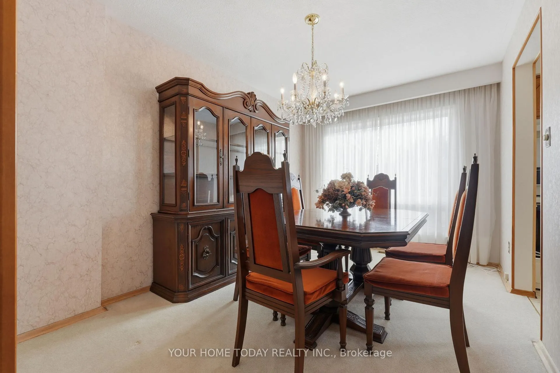 Photo 10 of 58 Dunsany Crescent, Etobicoke, Willowridge-Martingrove-Richview — HOMEH