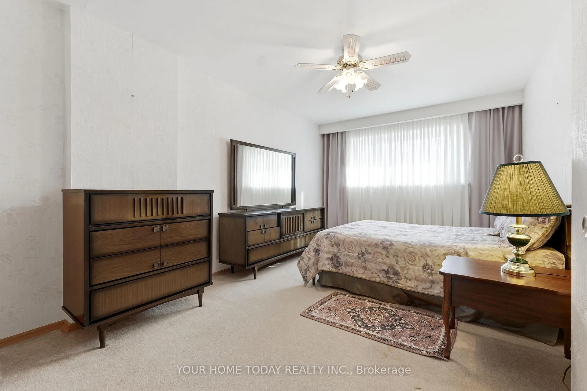 Photo 15 of 58 Dunsany Crescent, Etobicoke, Willowridge-Martingrove-Richview — HOMEH