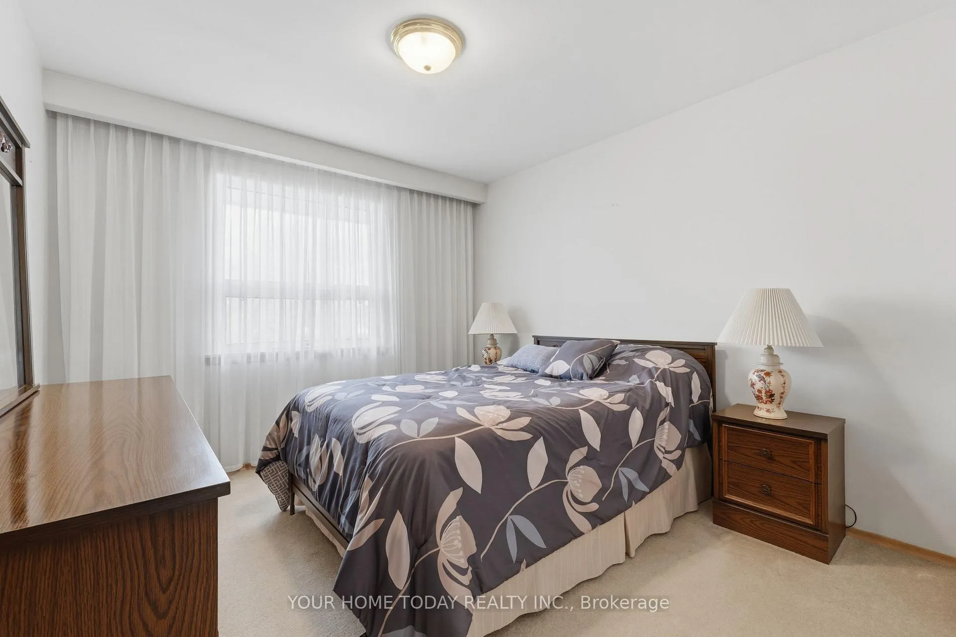 Photo 17 of 58 Dunsany Crescent, Etobicoke, Willowridge-Martingrove-Richview — HOMEH