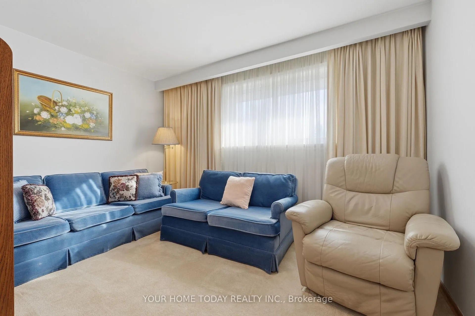 Photo 19 of 58 Dunsany Crescent, Etobicoke, Willowridge-Martingrove-Richview — HOMEH