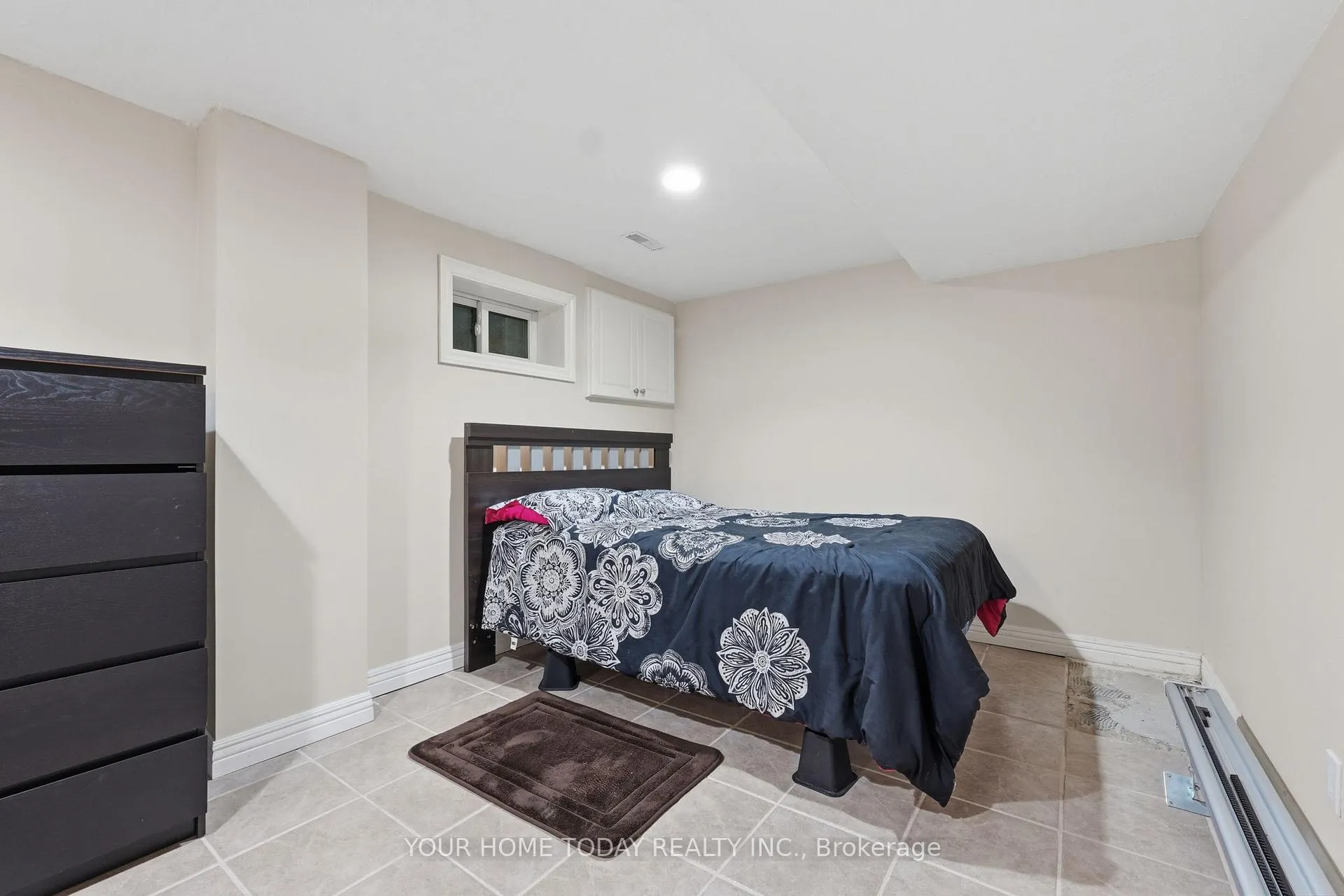Photo 25 of 58 Dunsany Crescent, Etobicoke, Willowridge-Martingrove-Richview — HOMEH