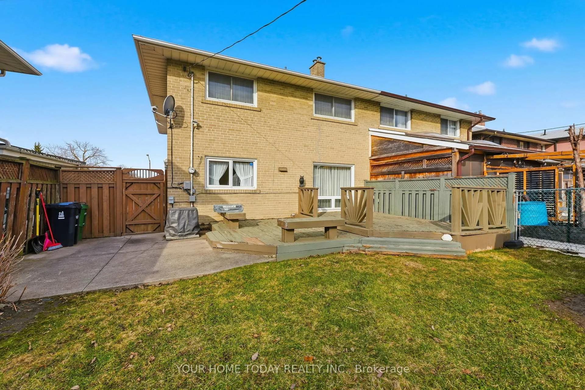 Photo 30 of 58 Dunsany Crescent, Etobicoke, Willowridge-Martingrove-Richview — HOMEH