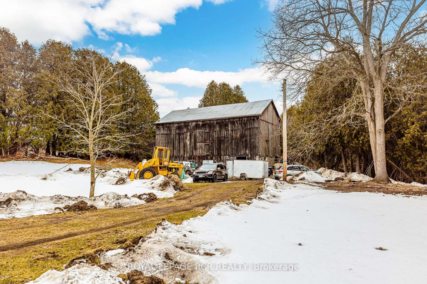 Photo 3 of 17130 The Gore Road, Caledon, Rural Caledon — HOMEH