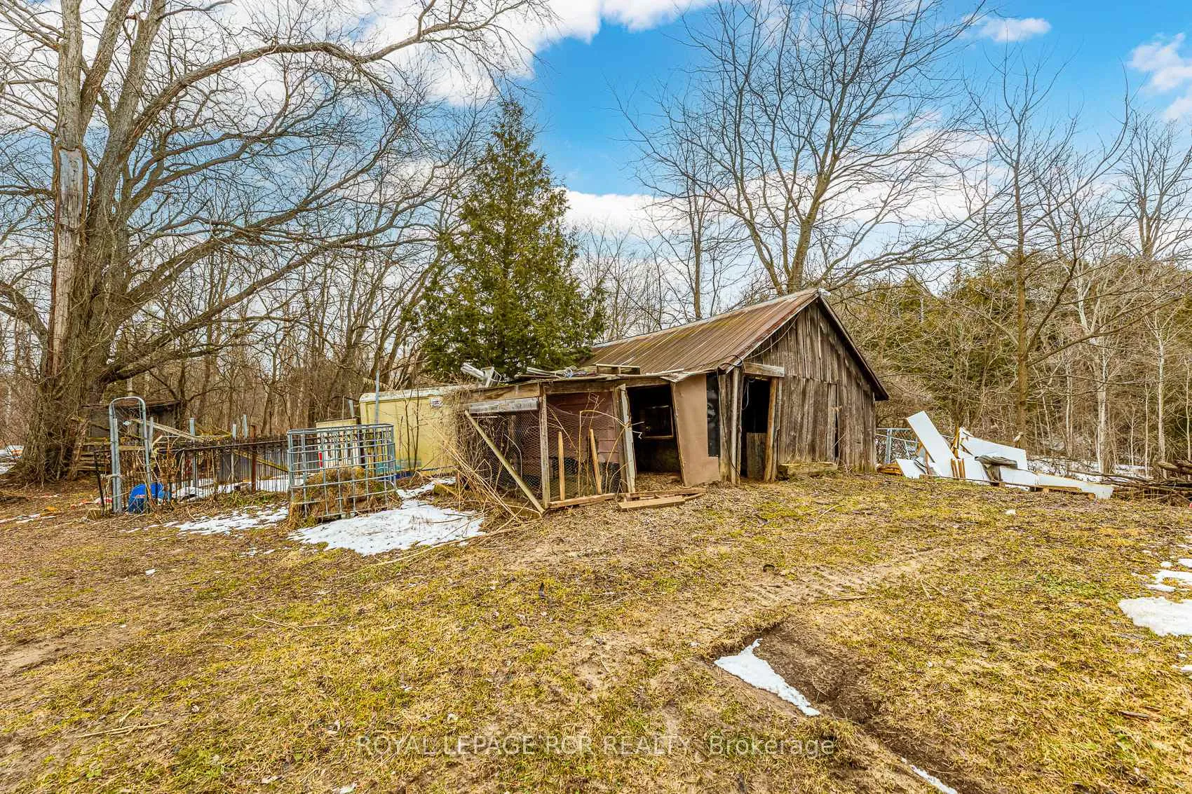 Photo 11 of 17130 The Gore Road, Caledon, Rural Caledon — HOMEH