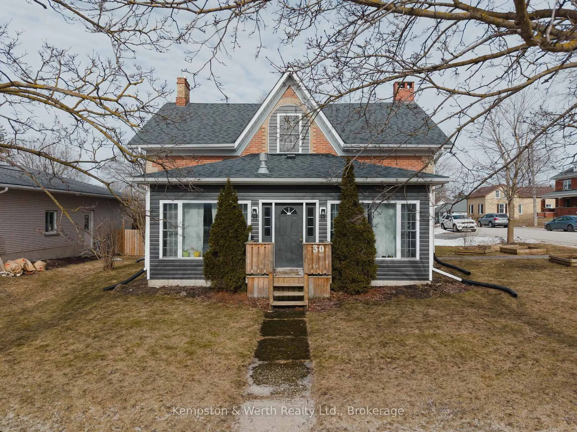 Photo 2 of 30 Arthur Street W, Minto — HOMEH
