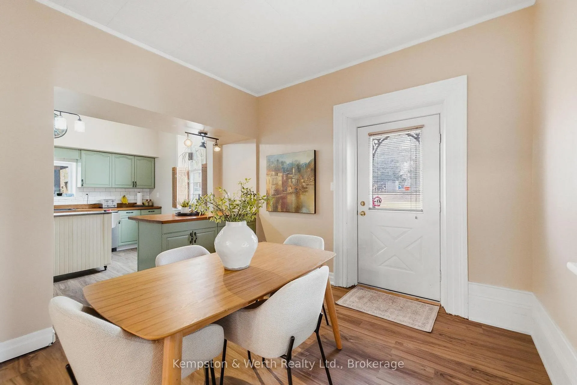 Photo 15 of 30 Arthur Street W, Minto — HOMEH