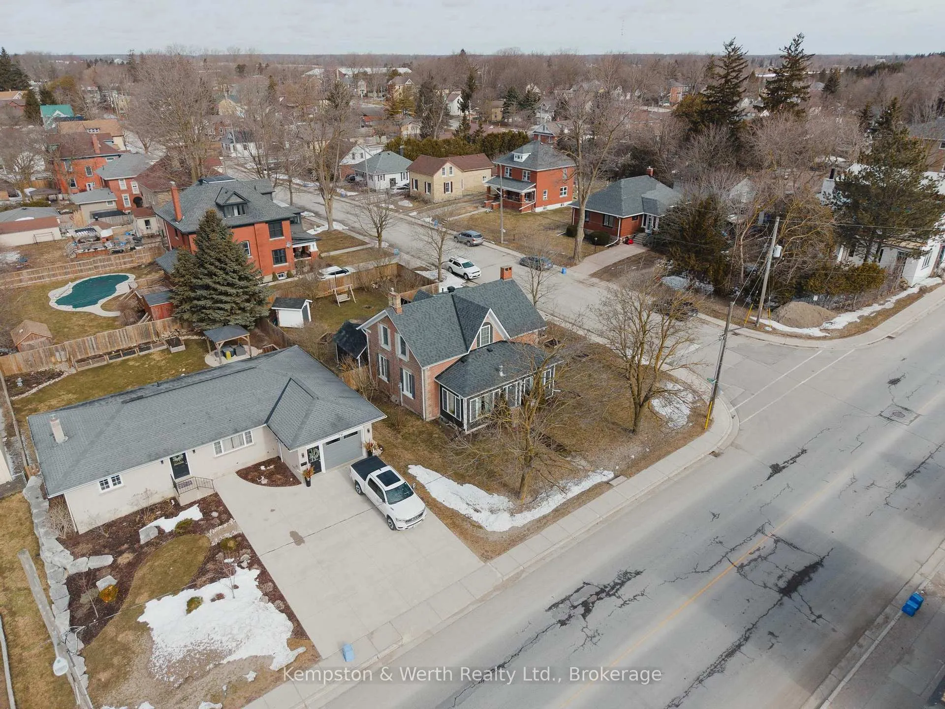 Photo 41 of 30 Arthur Street W, Minto — HOMEH