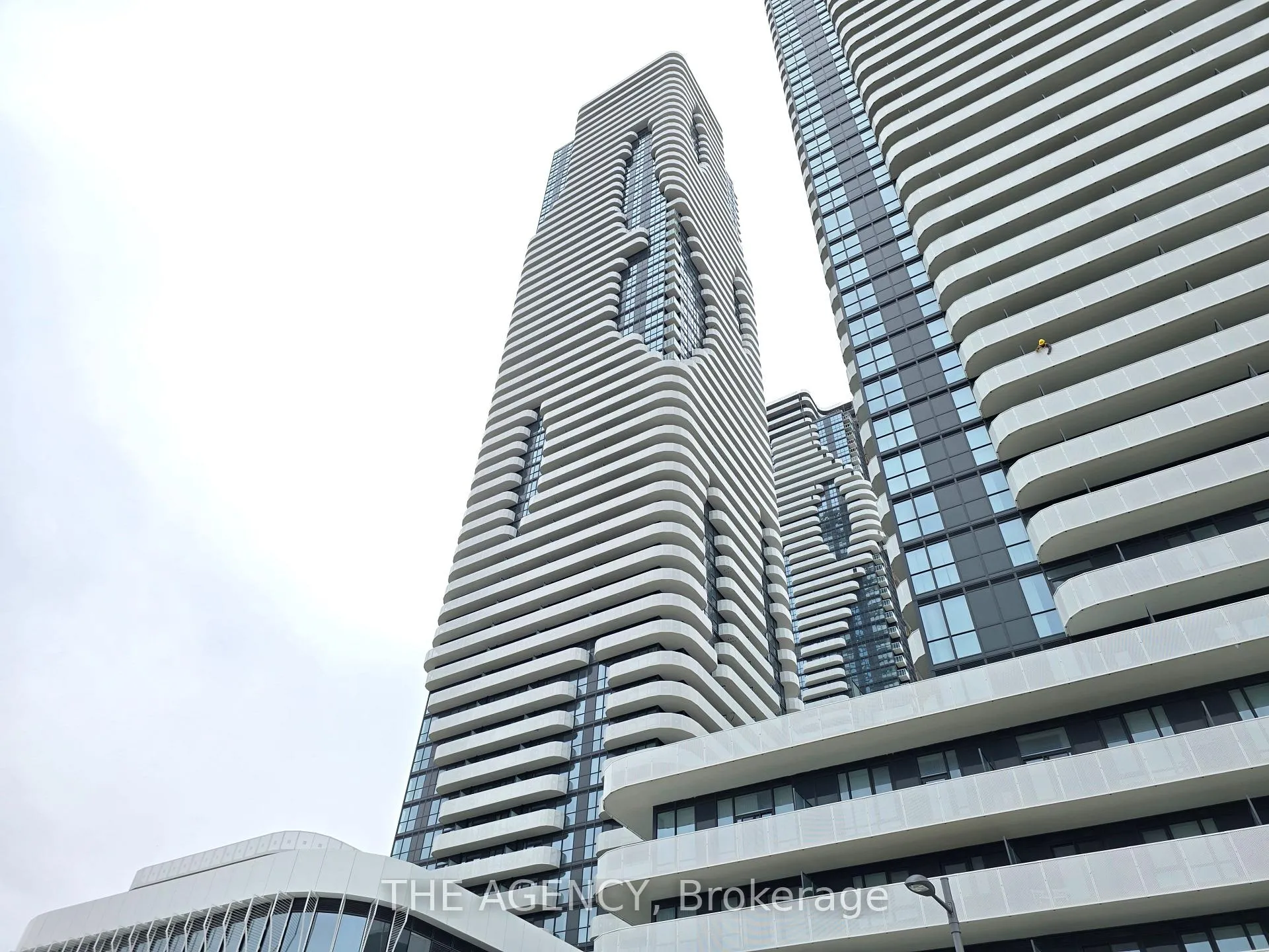 Photo 1 of Unit 4501, 195 Commerce Street, Vaughan, Vaughan Corporate Centre — HOMEH