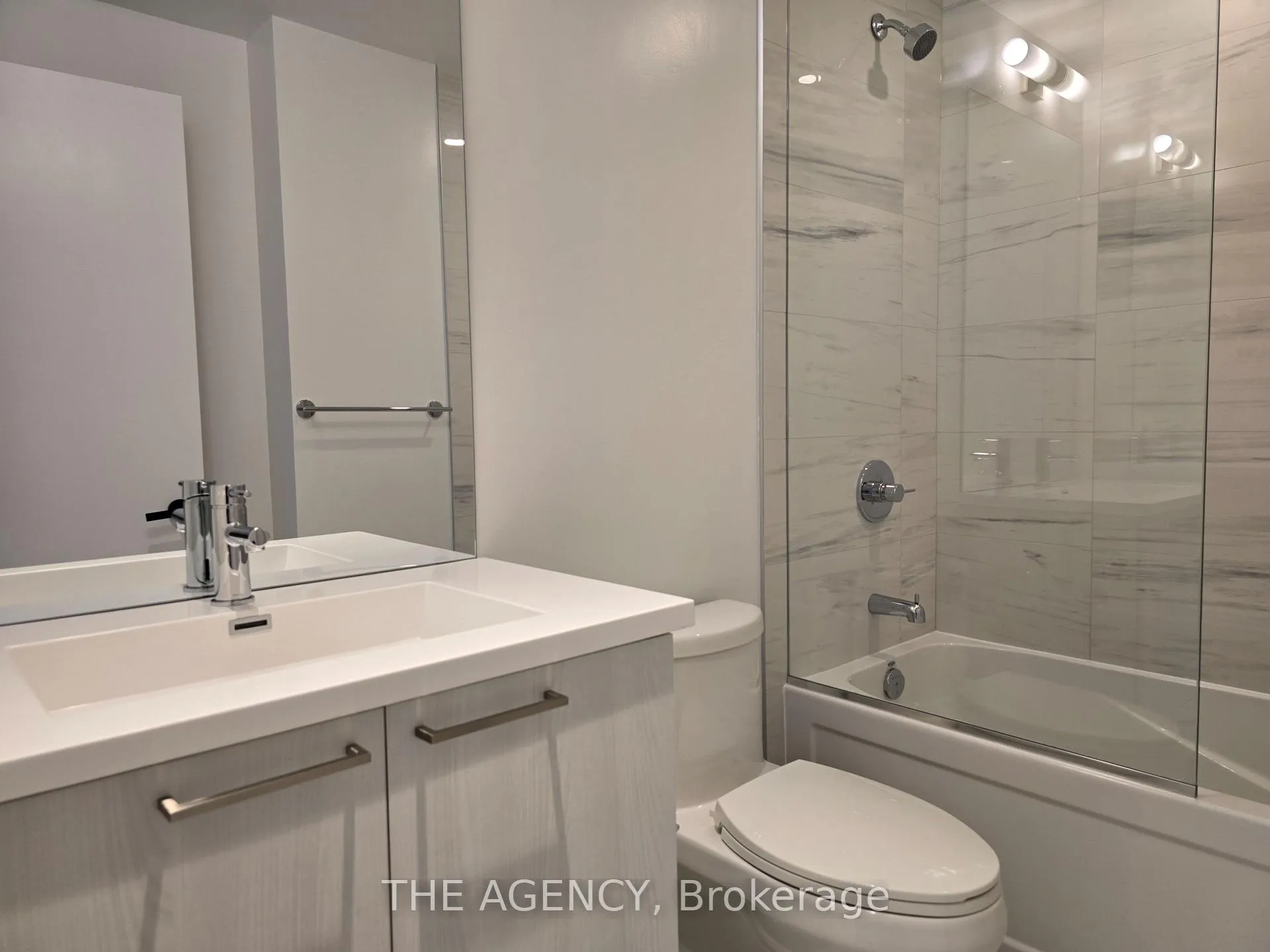 Photo 16 of Unit 4501, 195 Commerce Street, Vaughan, Vaughan Corporate Centre — HOMEH