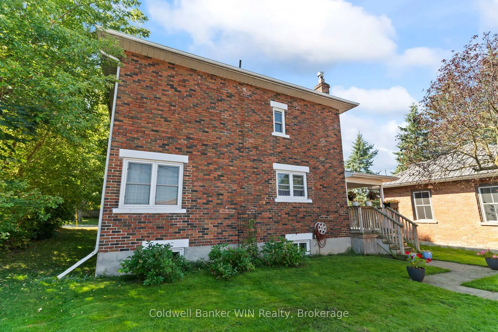 Photo 20 of 121 Queen Street W, Wellington North, Mount Forest — HOMEH