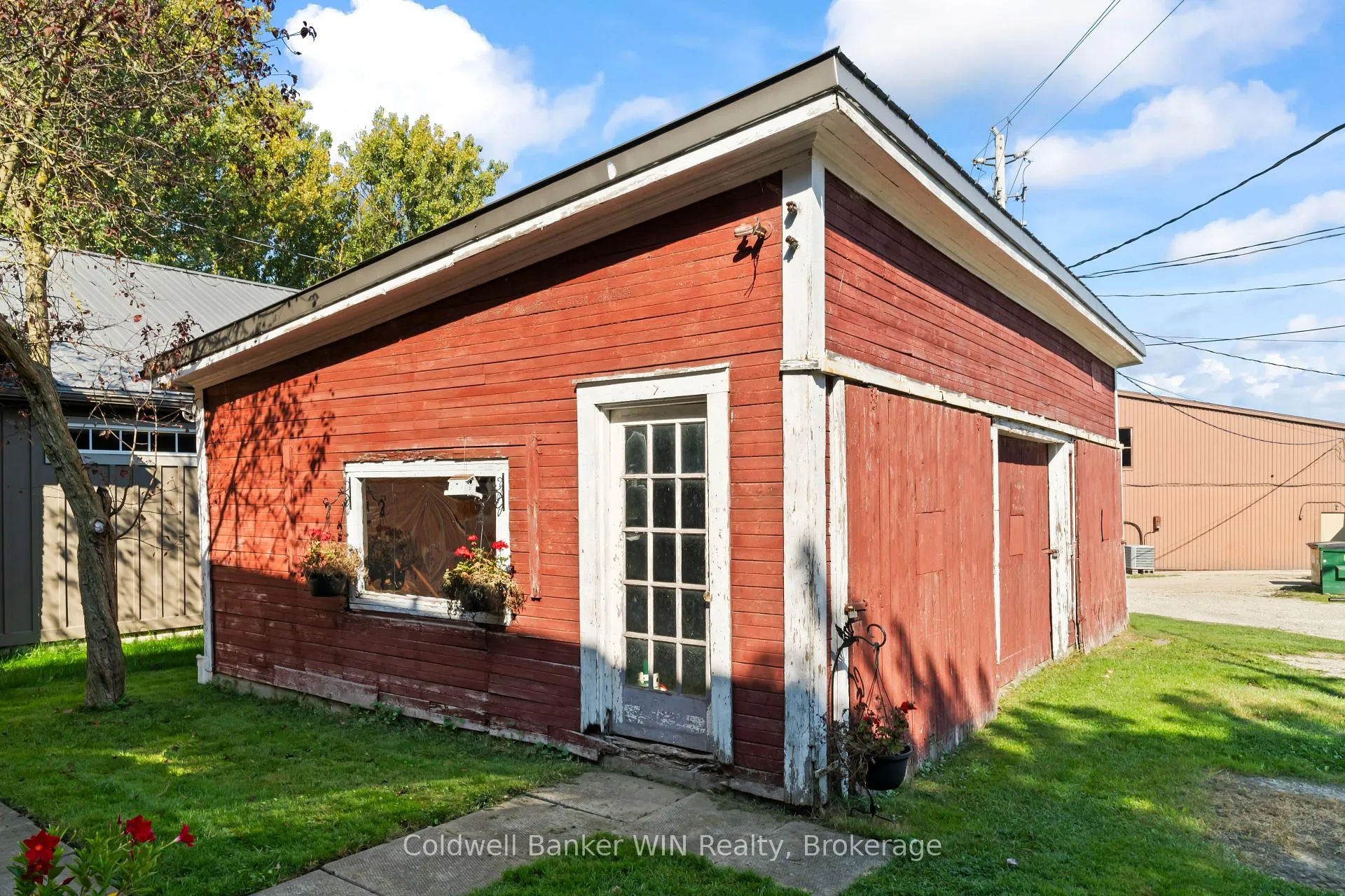 Photo 27 of 121 Queen Street W, Wellington North, Mount Forest — HOMEH