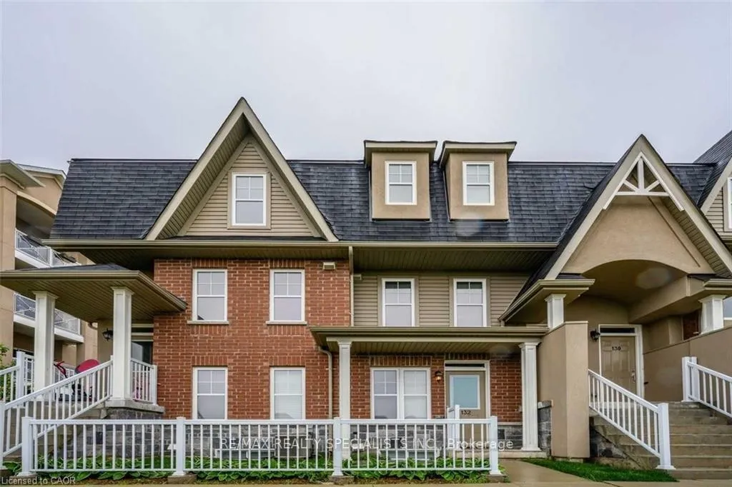 Front of Unit 132, 1380 Costigan Road