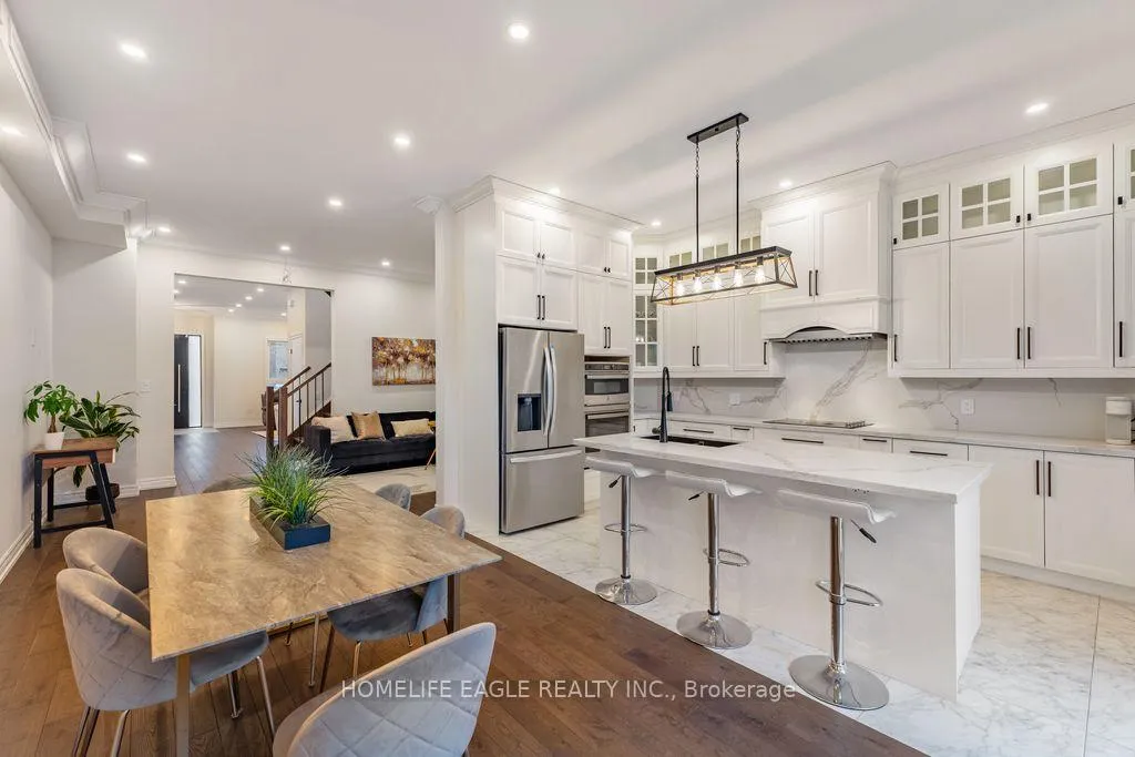 Photo 5 of 149 Mcintosh Street, Scarborough, Birchcliffe-Cliffside — HOMEH