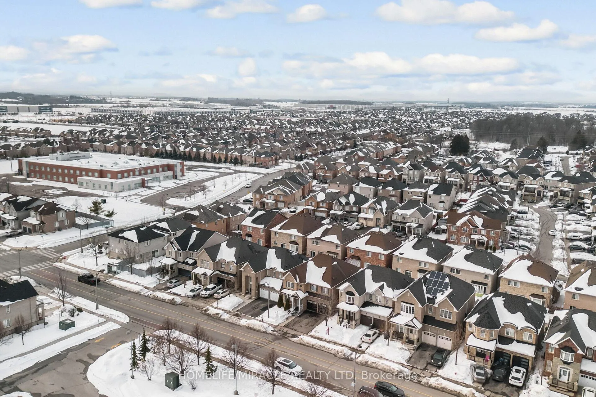 Photo 3 of 430 Father Tobin Road, Brampton, Sandringham-Wellington — HOMEH
