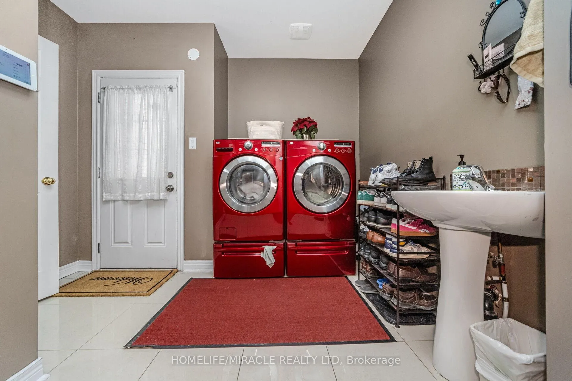 Photo 33 of 430 Father Tobin Road, Brampton, Sandringham-Wellington — HOMEH