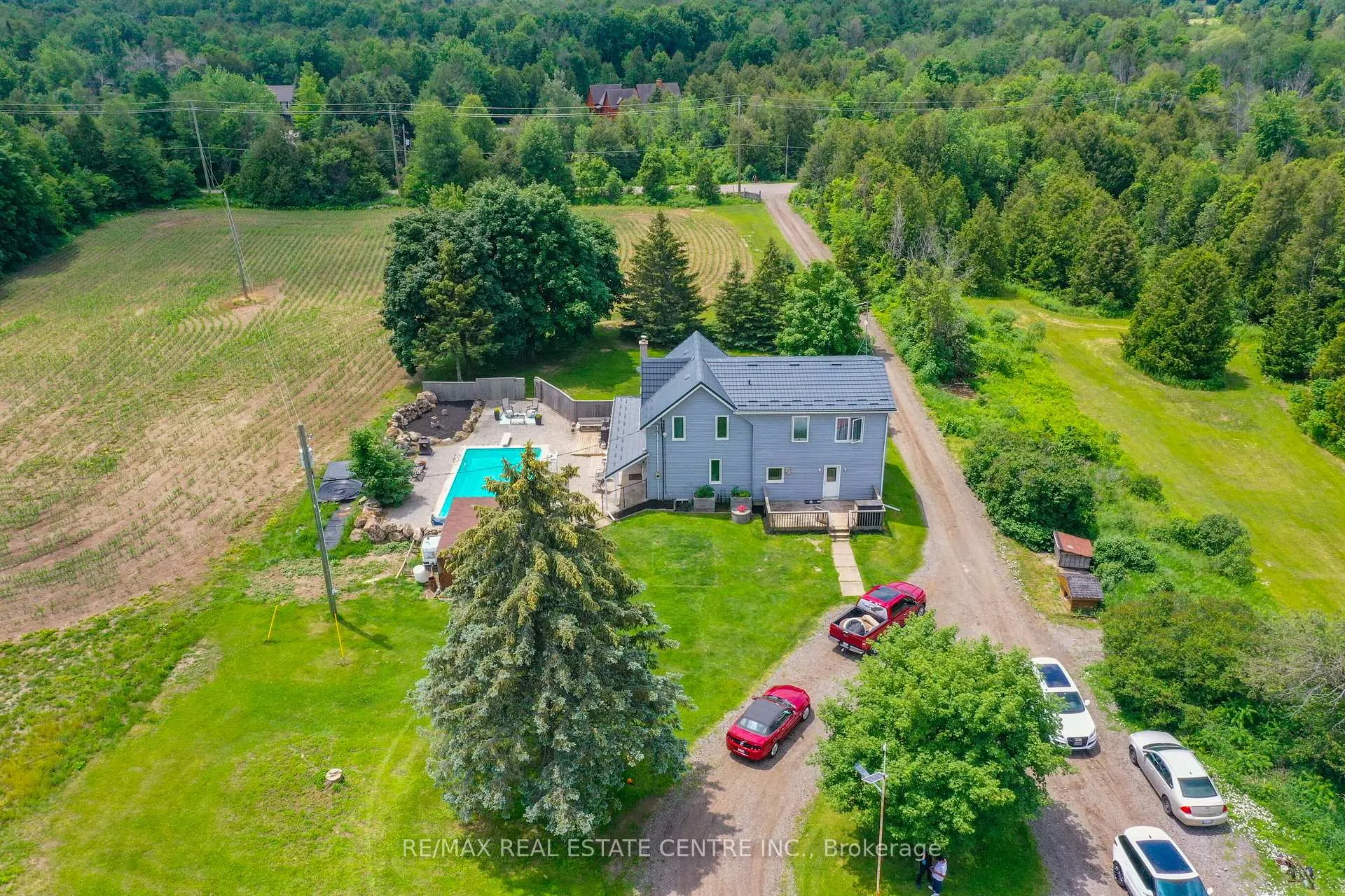 Photo 4 of 12097 6th Nassagaweya Line, Milton, Rural Nassagaweya — HOMEH