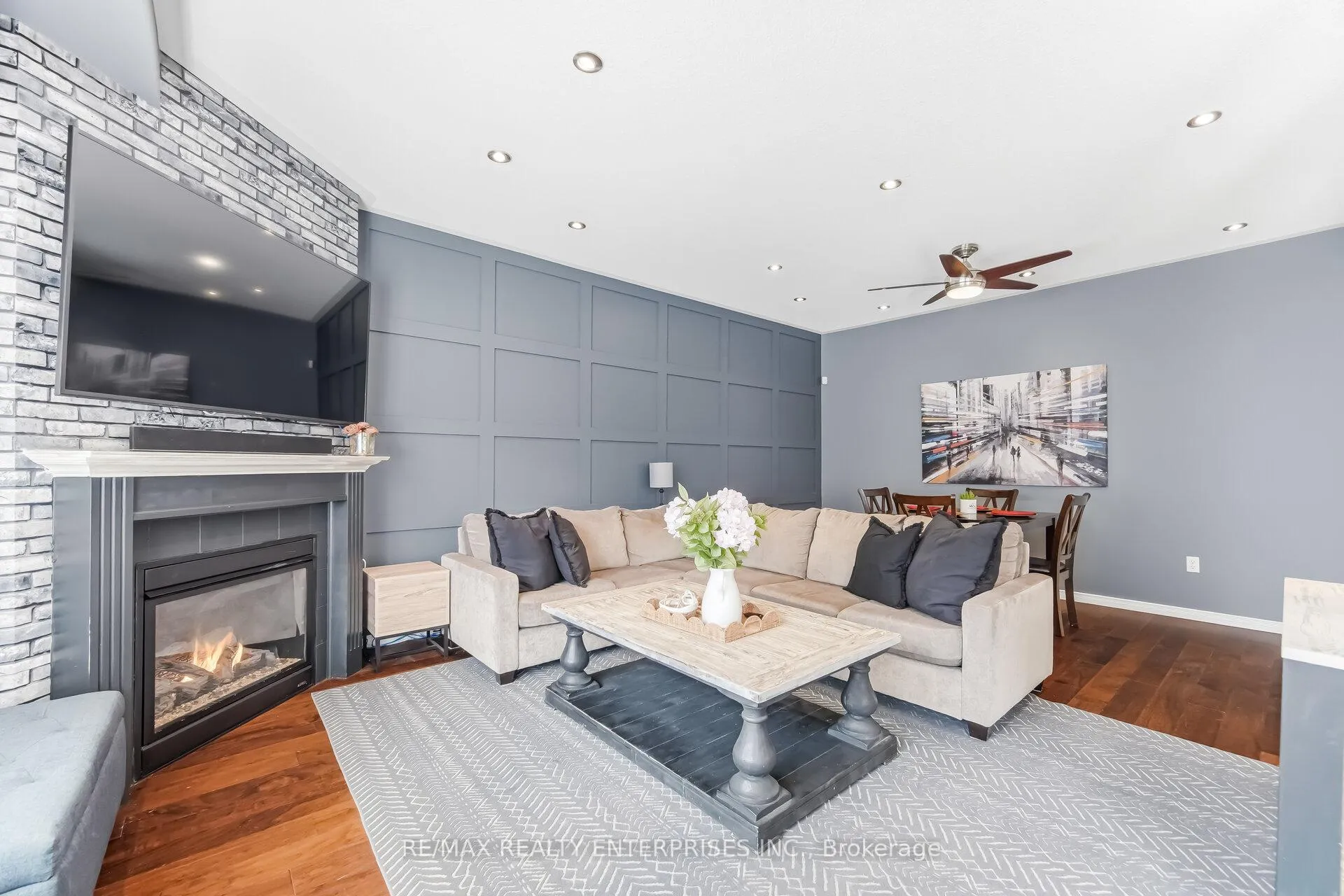 Photo 7 of 3356 Hiscott Avenue, Burlington, Alton — HOMEH