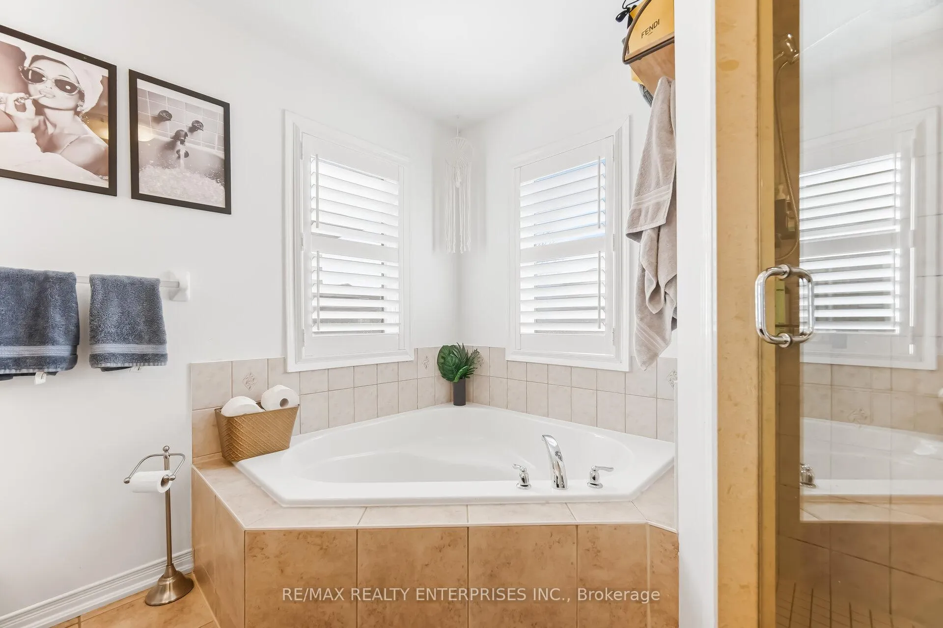 Photo 20 of 3356 Hiscott Avenue, Burlington, Alton — HOMEH