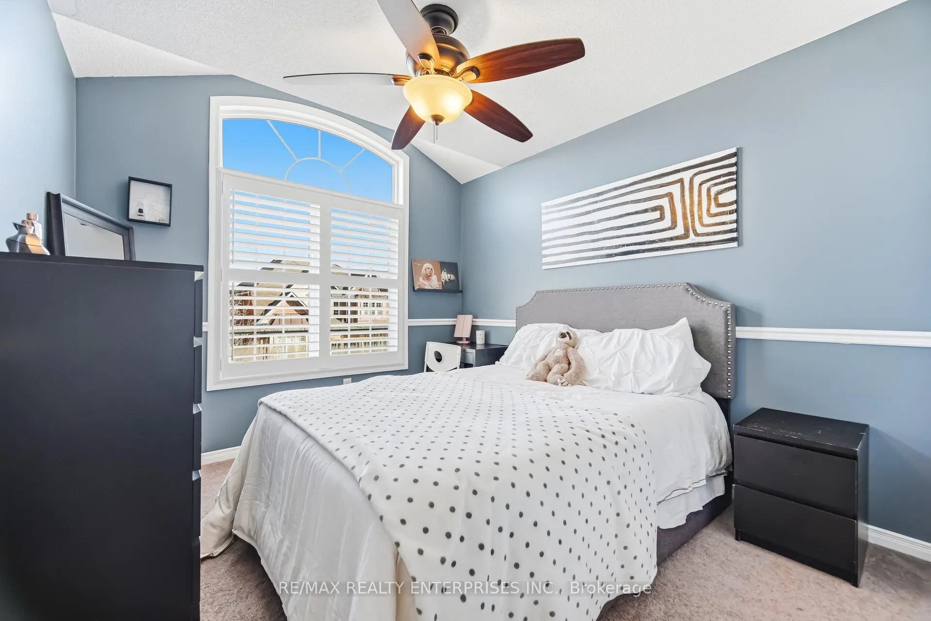 Photo 22 of 3356 Hiscott Avenue, Burlington, Alton — HOMEH
