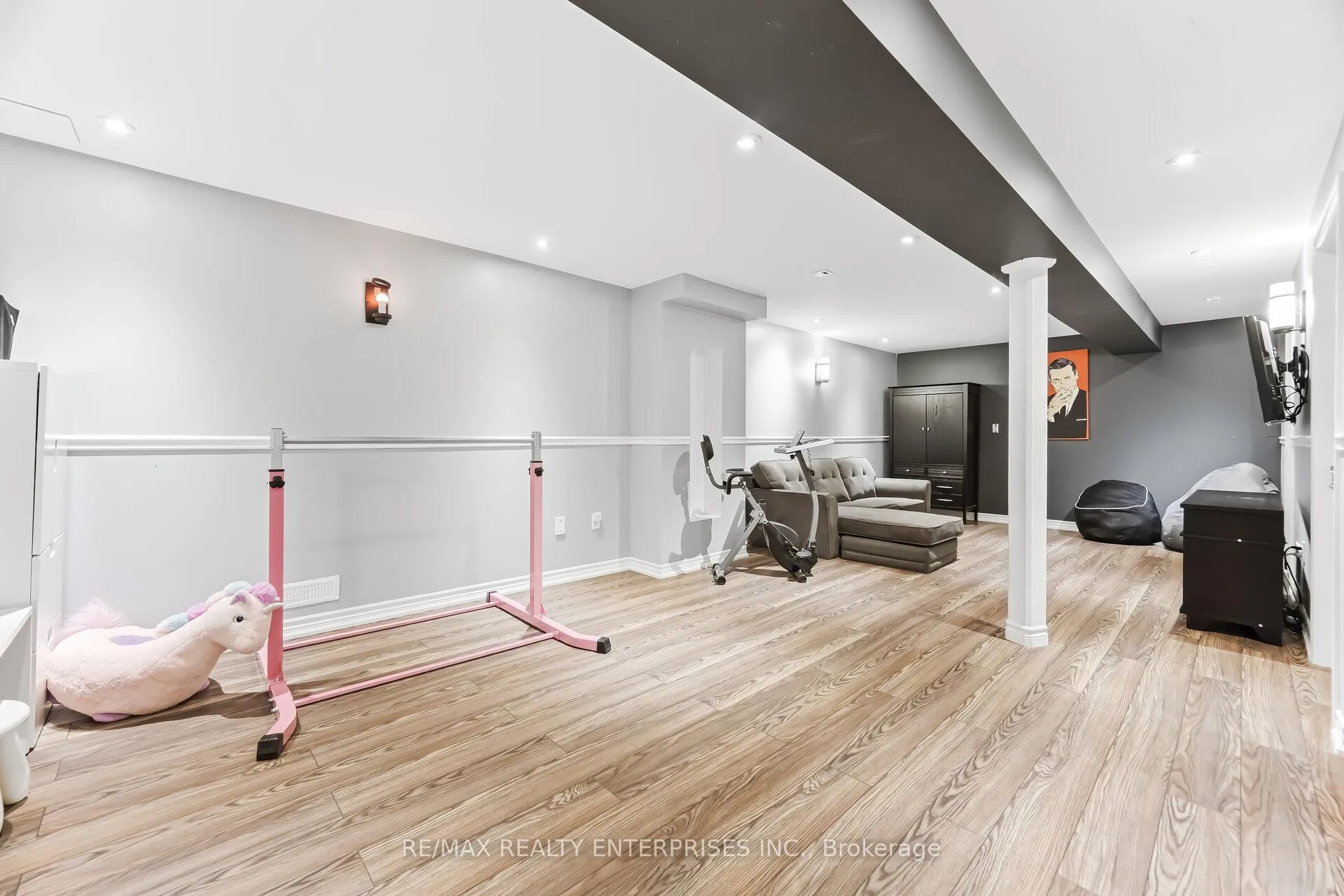 Photo 30 of 3356 Hiscott Avenue, Burlington, Alton — HOMEH