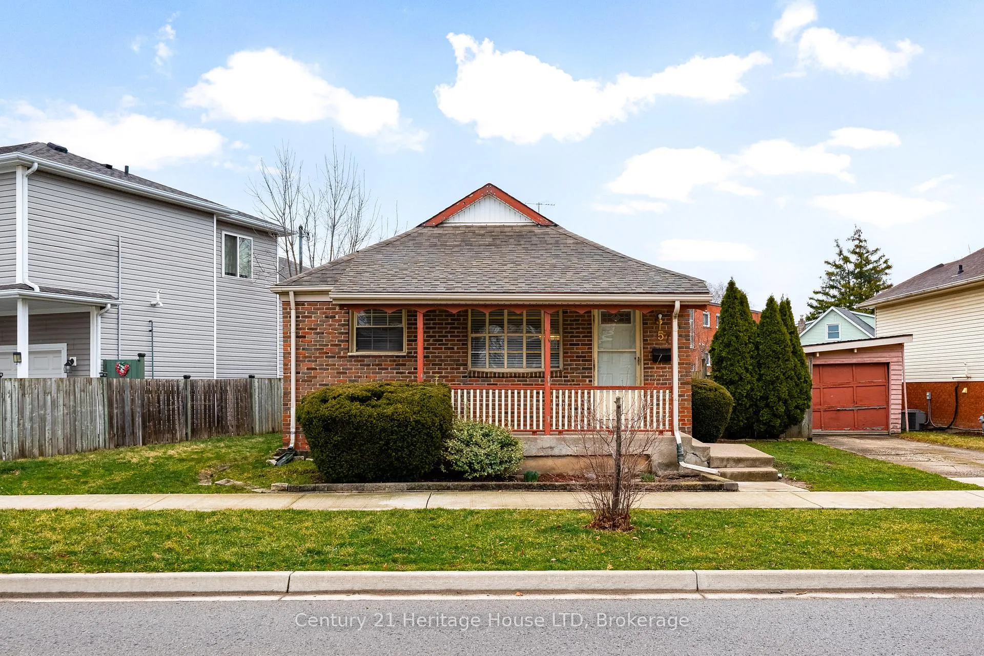 Photo 2 of 57 Leeper Street, St. Catharines, Western Hill — HOMEH
