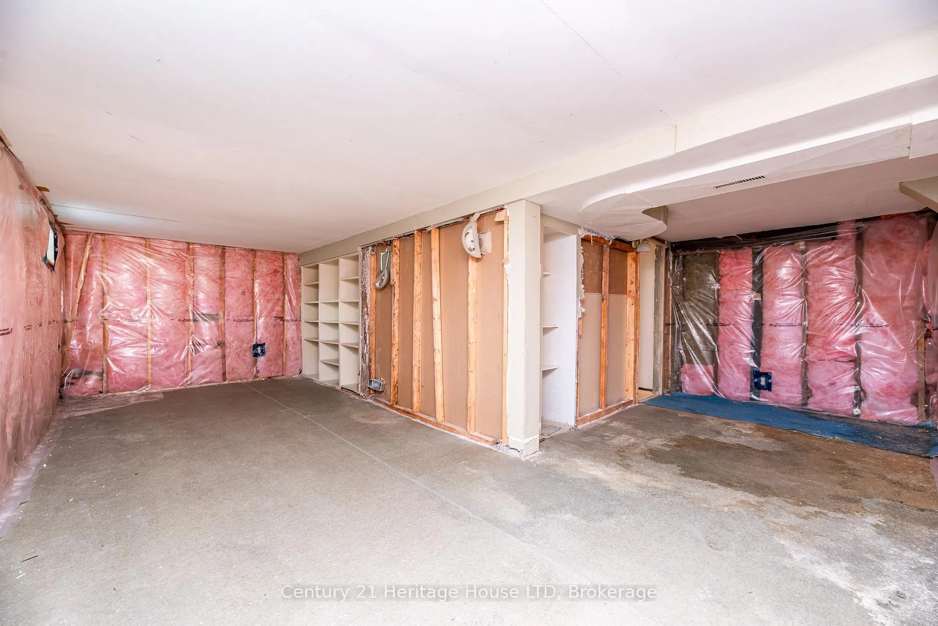 Photo 18 of 57 Leeper Street, St. Catharines, Western Hill — HOMEH