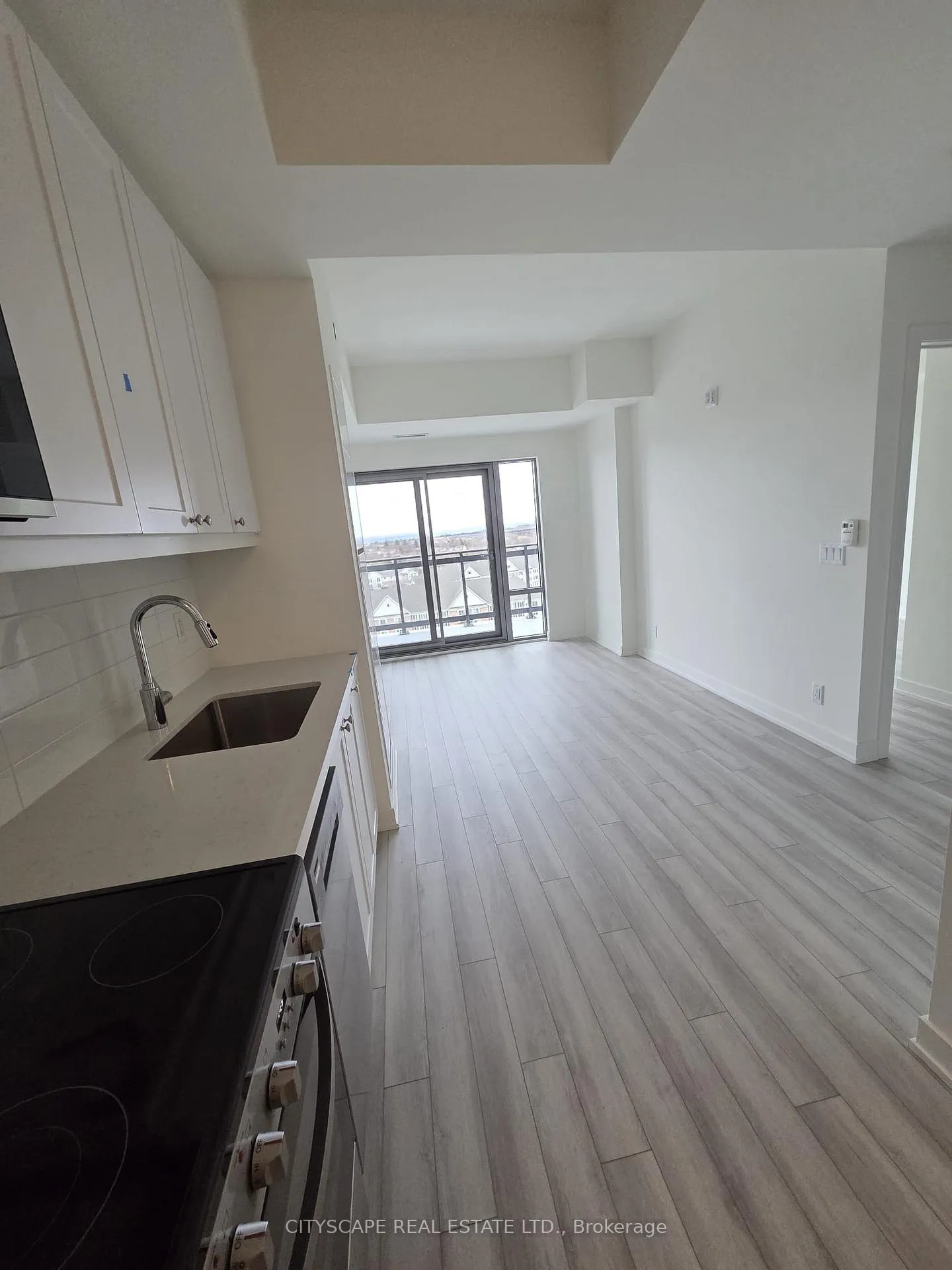 Photo 4 of Unit 903, 51 Clarington Boulevard, Clarington, Bowmanville — HOMEH