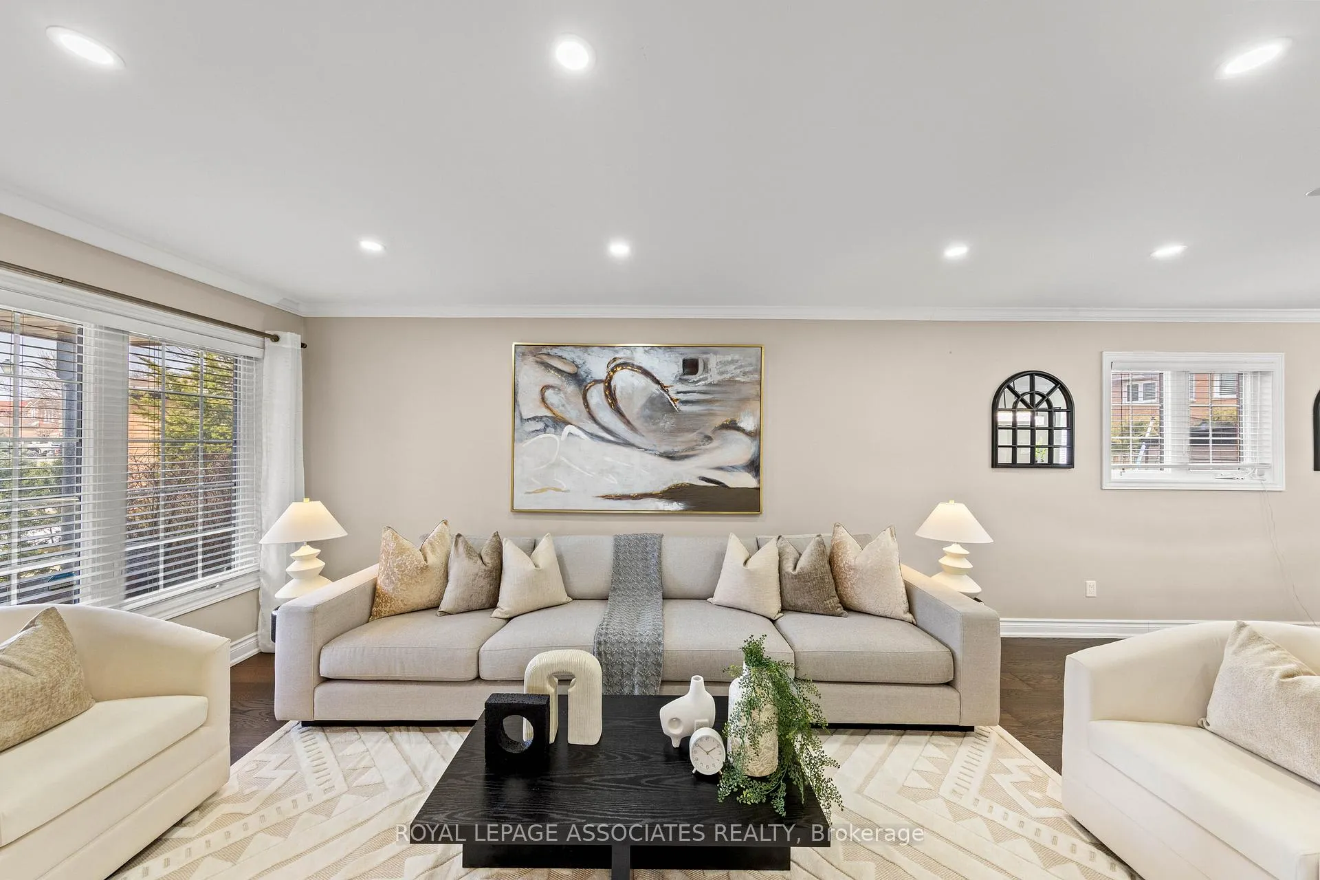 Photo 6 of 33 Hutton Crescent, Caledon, Rural Caledon — HOMEH