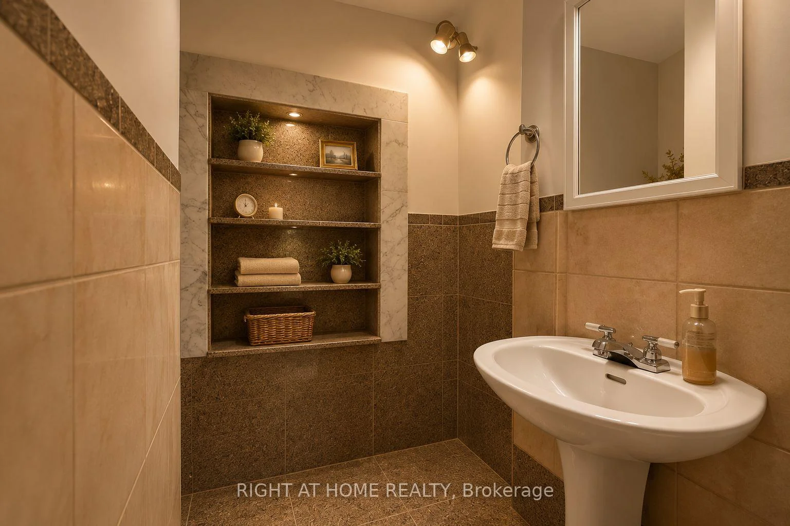 Photo 46 of 568 Ridge Road, Hamilton, Rural Stoney Creek — HOMEH