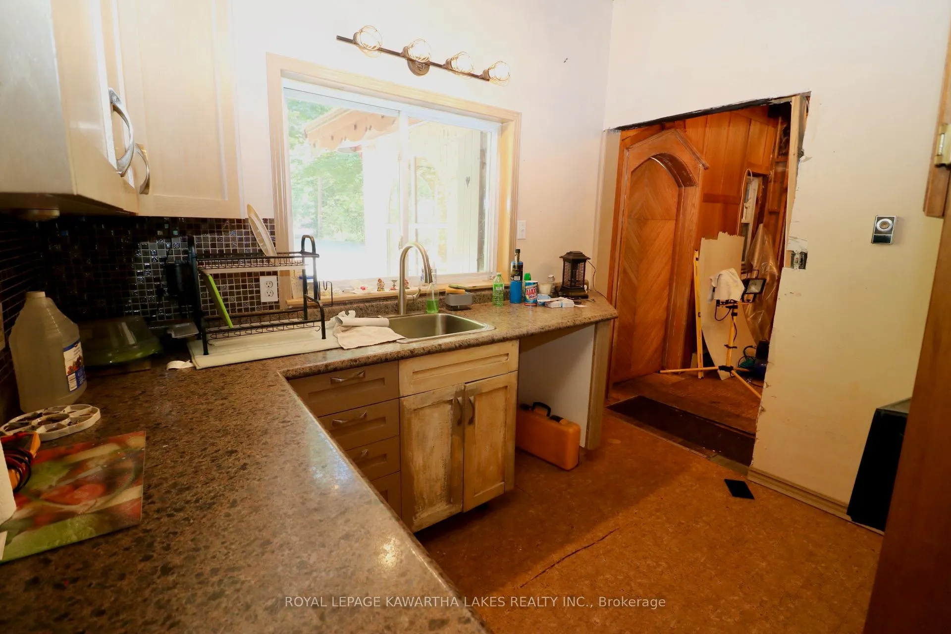 Photo 17 of 7692 Birch Drive, Ramara, Rural Ramara — HOMEH
