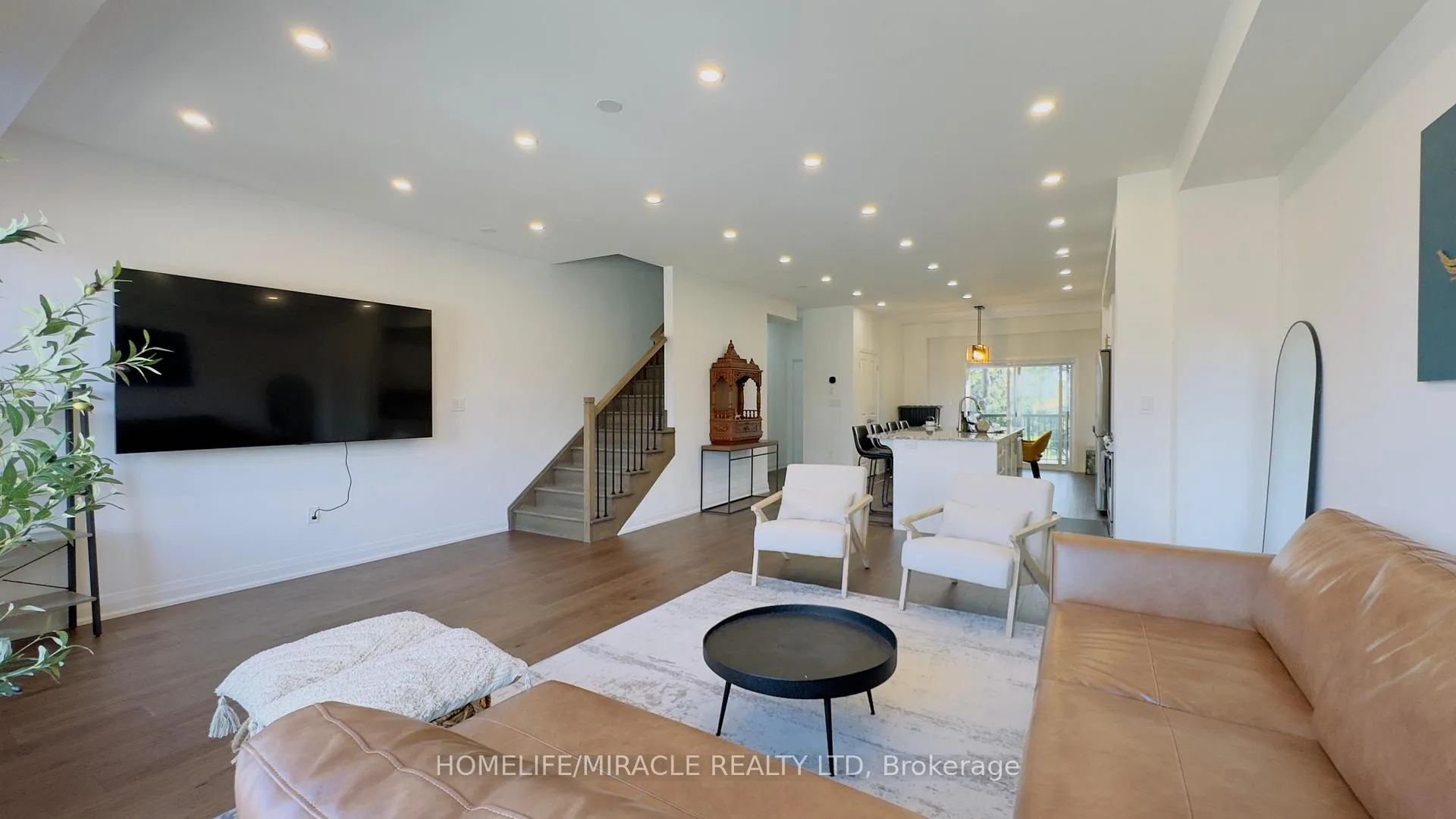 Photo 6 of 9 Briar Court, Halton Hills, Georgetown — HOMEH