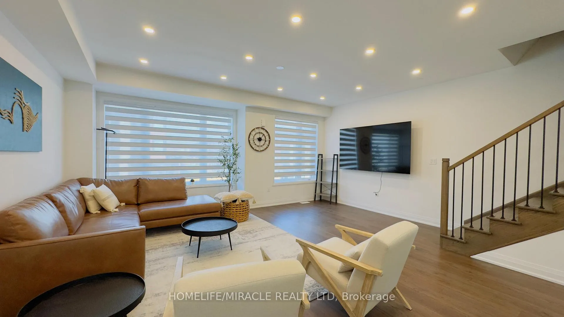 Photo 7 of 9 Briar Court, Halton Hills, Georgetown — HOMEH