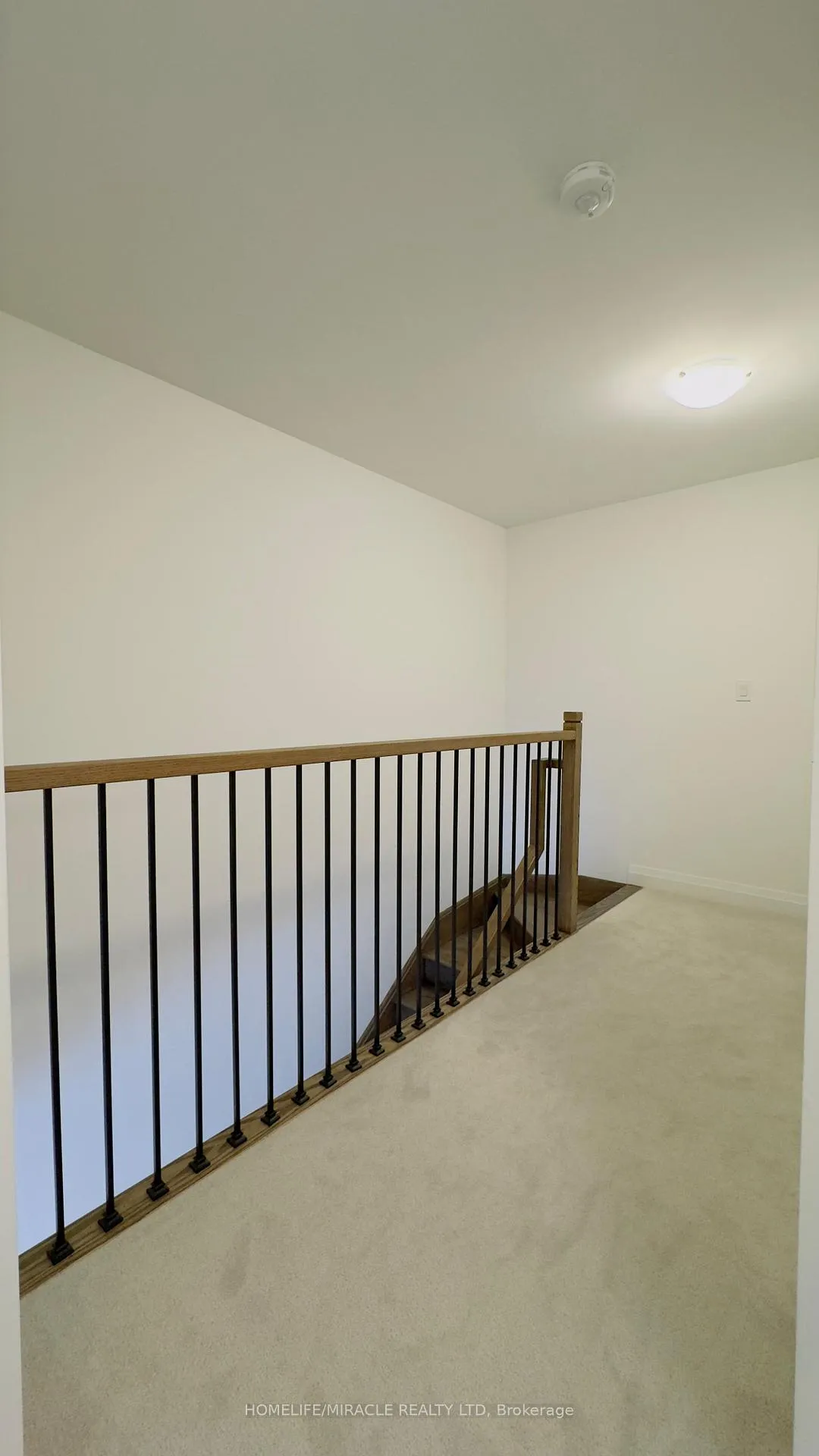 Photo 22 of 9 Briar Court, Halton Hills, Georgetown — HOMEH