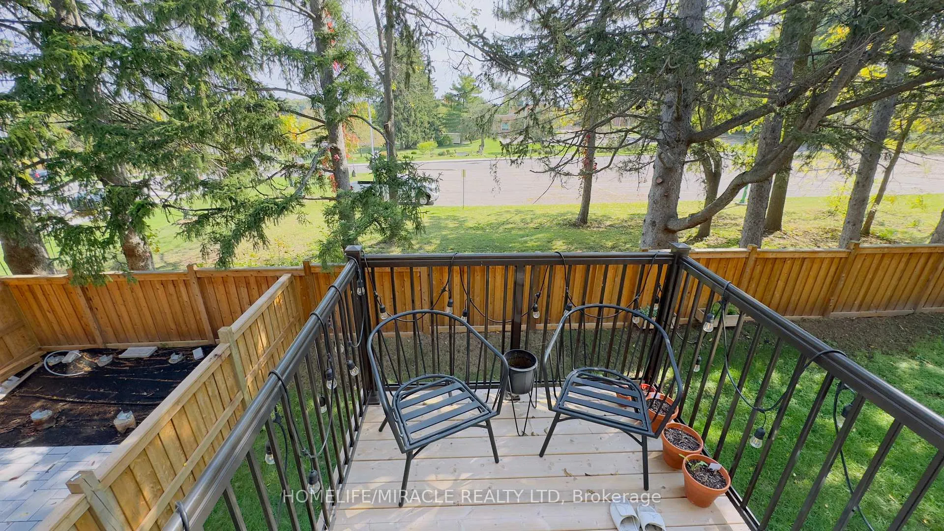 Photo 39 of 9 Briar Court, Halton Hills, Georgetown — HOMEH