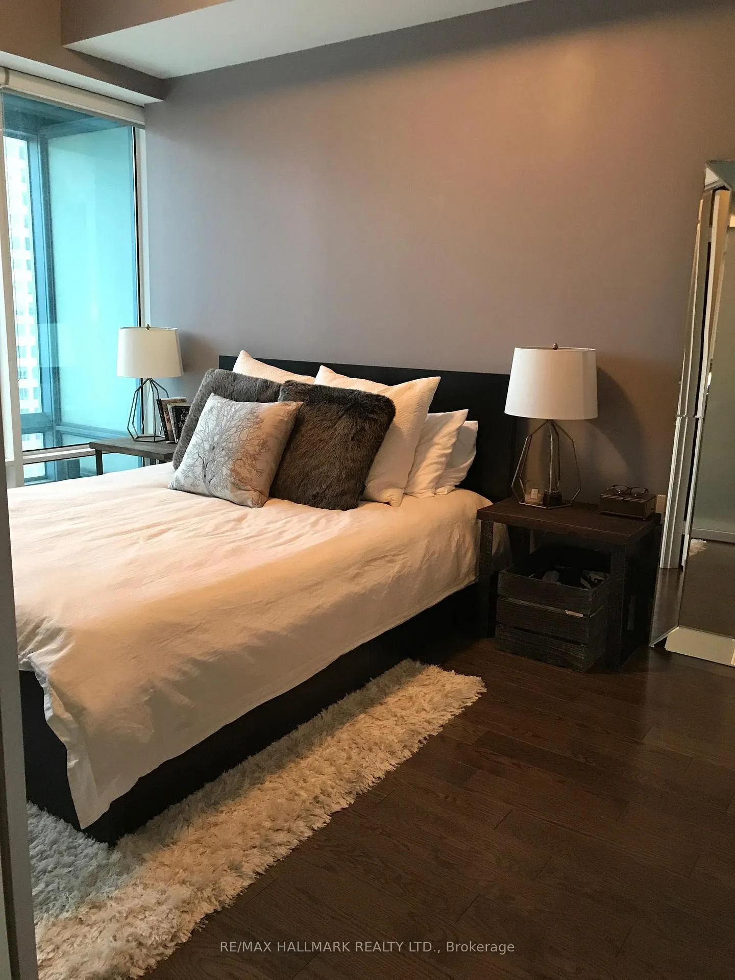 Photo 3 of Unit 3003, 8 The Esplanade Road, Toronto, Waterfront Communities — HOMEH