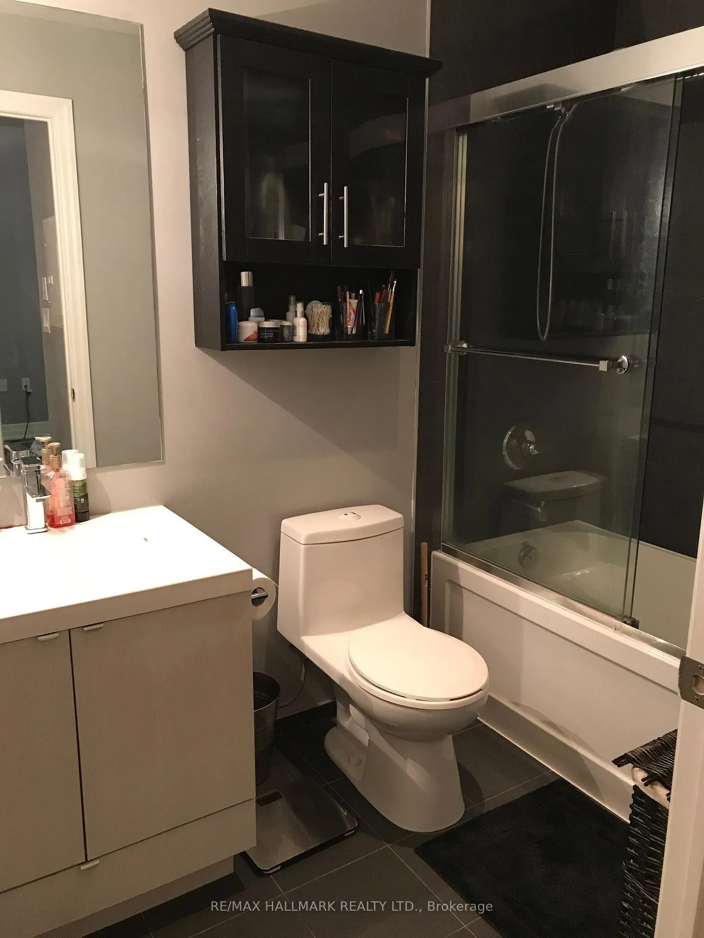 Photo 8 of Unit 3003, 8 The Esplanade Road, Toronto, Waterfront Communities — HOMEH
